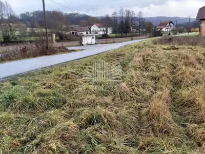 Building plot 1,712 m², Klinča Sela