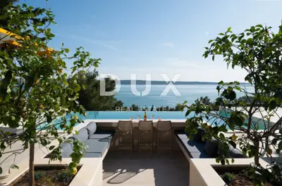 ZADAR, STARIGRAD - Luxury villa 100 m from the sea - 3