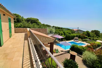 Wunderschönes Haus mit Meerblick - 2