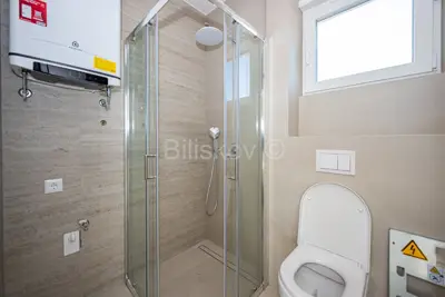 Wohnung 122 m², Kaštel Novi - Maisonette, 2 Badezimmer - 15