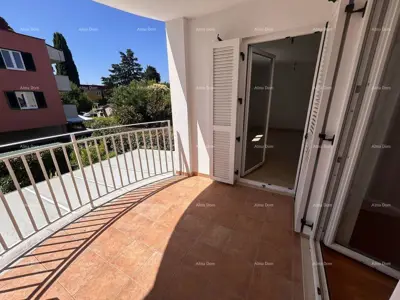 Wohnung 76 m², Novigrad - 3 Schlafzimmer und Terrasse