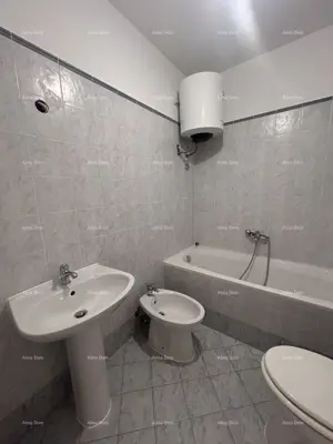 Stan 76 m², Novigrad - 3 spavaće sobe i terasa - 8