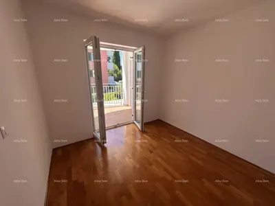 Stan 76 m², Novigrad - 3 spavaće sobe i terasa - 5