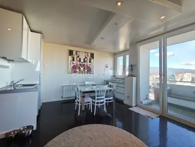 Wohnung 56 m², Trešnjevka - Sjever, Panoramablick - 6