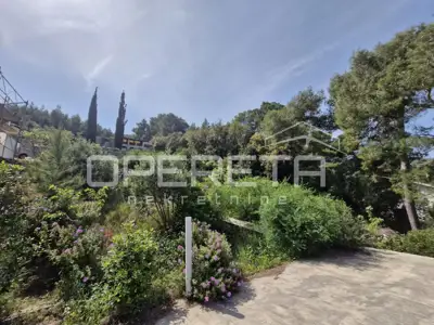 Građevinsko zemljište 338 m² s dozvolom i pogledom na more, otok Korčula - 4
