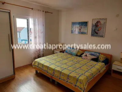Häuser 180 m², Insel Vis - 200 m vom Meer - 8
