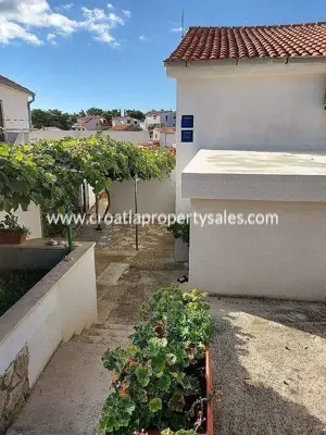 Häuser 180 m², Insel Vis - 200 m vom Meer - 4