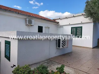Häuser 180 m², Insel Vis - 200 m vom Meer - 7
