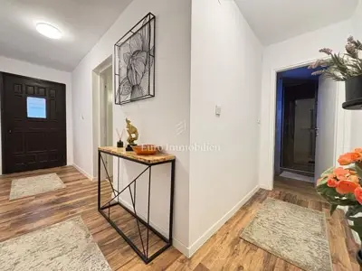 Pag - kuća s 4 apartmana i velikim dvorištem - 18