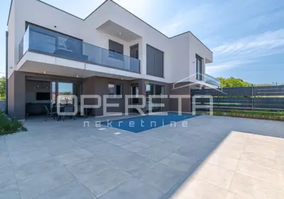 Wohnung 97 m², Poreč - Erdgeschoss mit privatem Pool