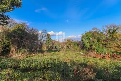Building plot 1,420 m², Mutvoran - quiet location - 4