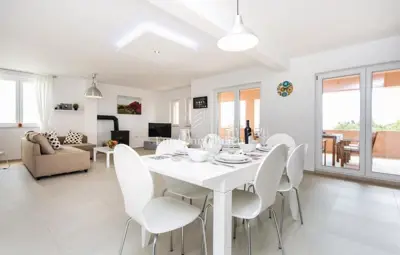 Haus zum Kauf in Krk, 433,5 m² - 16