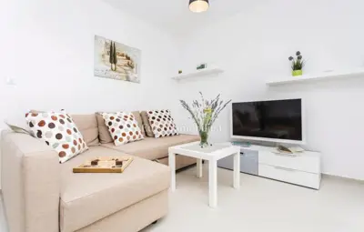 Haus zum Kauf in Krk, 433,5 m² - 12