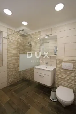 Haus zum Kauf in Poreč, 165 m² - 12