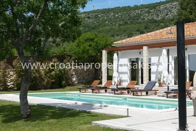 Kuća, Šibenik, 250 m², 950 000 € - 16