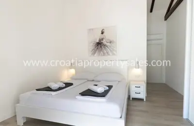 Kuća, Šibenik, 250 m², 950 000 € - 12