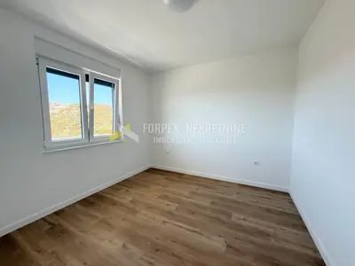 Stan 66 m², Novi Vinodolski - 2 spavaće sobe i terasa - 5