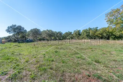Građevinsko zemljište 862 m², Peruški, pogled na more - 4