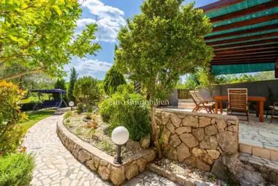 Häuser auf der Insel Krk, Vrbnik - Pool und Grill - 11