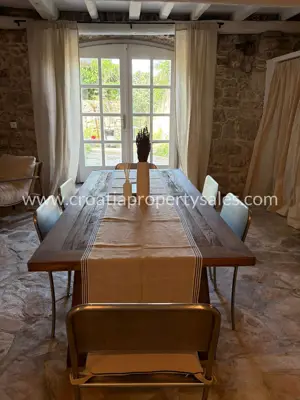 Steinhaus, Insel Hvar, renoviert und möbliert - 3