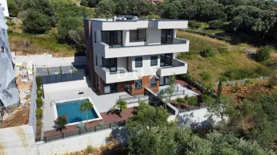 Apartment 104 m², Novalja - Lun, garden and sunbathing area - 3