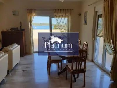 Apartmentvilla 600 m², Medulin - Pool und Meerblick - 2