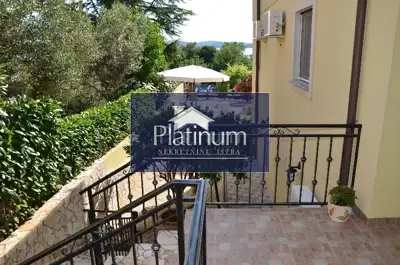 Apartmentvilla 600 m², Medulin - Pool und Meerblick - 7