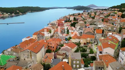 Haus 250 m², Mali Lošinj - Zentrum, 4 Schlafzimmer