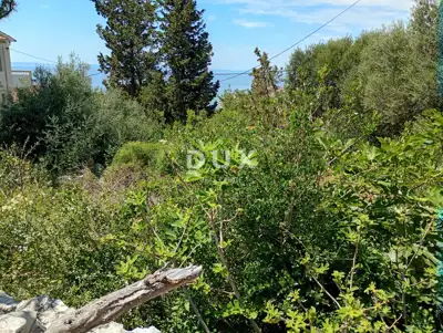 Bauland 622 m², Lun - leichte Hanglage und Trockenmauern - 6