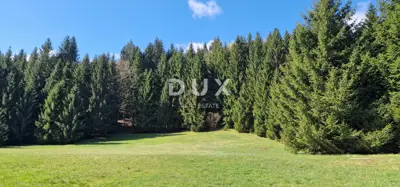 Land, Ravna Gora - 3 plots, year-round access - 3
