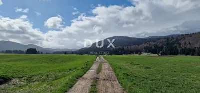 Land, Ravna Gora - 3 plots, year-round access - 4