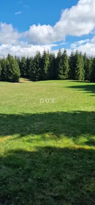 Land, Ravna Gora - 3 plots, year-round access - 8