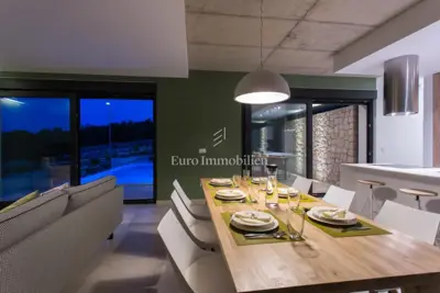Villa 223 m², Krk - Pool und Meerblick - 11