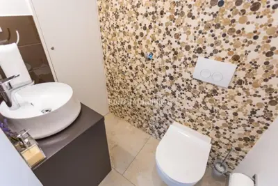 Villa 223 m², Krk - Pool und Meerblick - 20