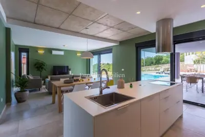 Villa 223 m², Krk - Pool und Meerblick - 7