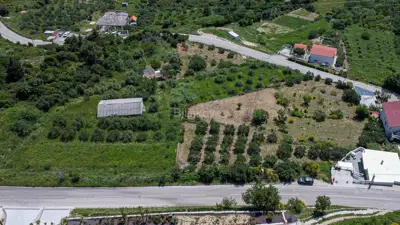 Kaštel Stari, Haus auf einem Ackerland 4800 m², zu verkaufen - 2