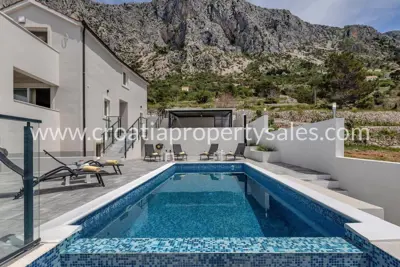Kuća, Makarska, 120 m², 650 000 € - 12