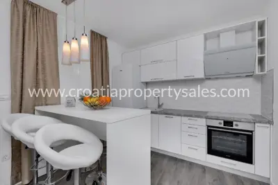 Kuća, Makarska, 120 m², 650 000 € - 5
