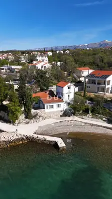 House 160 m², Maslenica - 1st row to the sea - 6