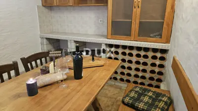 House 160 m², Maslenica - 1st row to the sea - 18