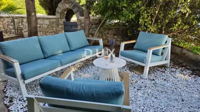 House 160 m², Maslenica - 1st row to the sea - 21