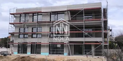 Stan 101 m², Vodice - prvi red do mora - 3