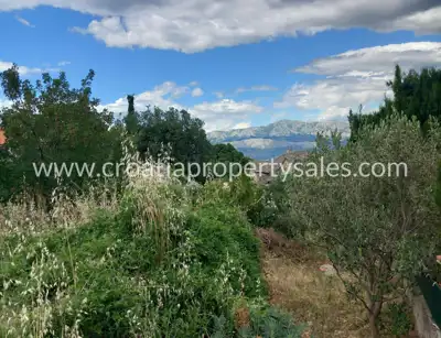 Haus, Brač, 90 m², 195 000 € - 5
