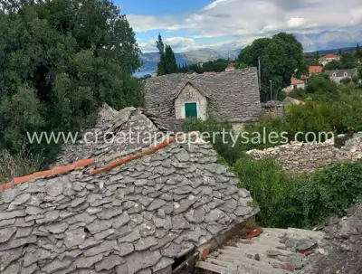 Haus, Brač, 90 m², 195 000 € - 3