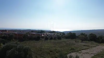 Land plot for sale in Marčana - 3