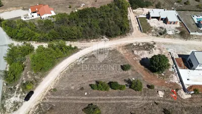 Bauland 1.316 m², Kršan - Projekt einer Villa mit Pool - 3