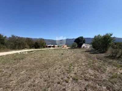 Bauland 1.316 m², Kršan - Projekt einer Villa mit Pool - 7