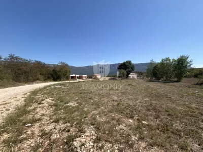 Bauland 1.316 m², Kršan - Projekt einer Villa mit Pool - 9