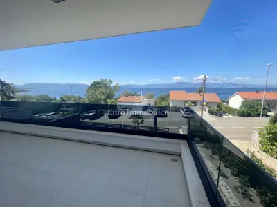Haus zum Kauf in Njivice, 268 m² - 4