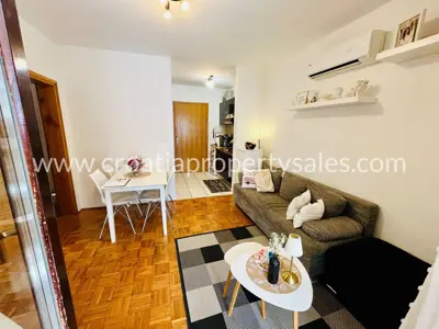 Stan 49 m², Otok Brač - balkon i parkirno mjesto - 7